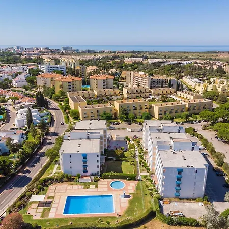 Pé Do Lago 1 Bedroom Apartment With Pool Quarteira Exterior photo